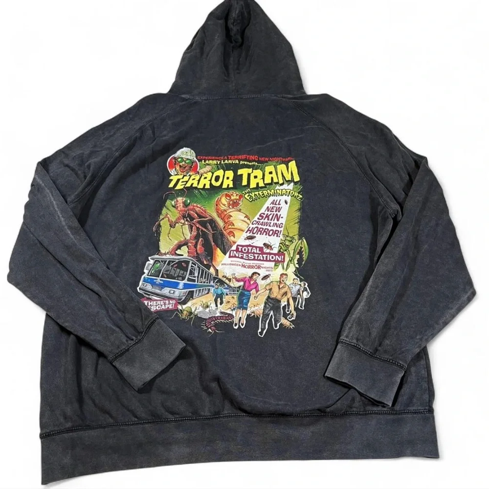 Universal‎ Studios Halloween Horror Night 2023 Terror Tram Gray Hoodie Vtg Wash